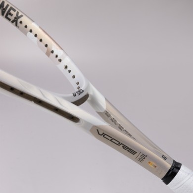 Yonex  VCore 100 L miglior prezzo offerta contratto giocatore