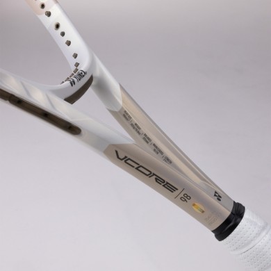 Yonex - VCore 98